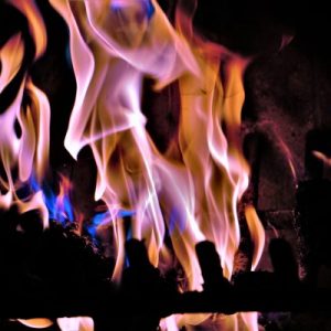 Great flames. What do you see in the flame? DSC 01780-rev2