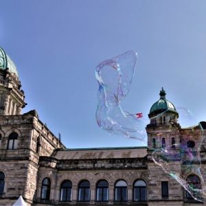 Bubbles – July 1 Legislative Bldg Victoria BC – Look at the flag – DSC02869 – rev1